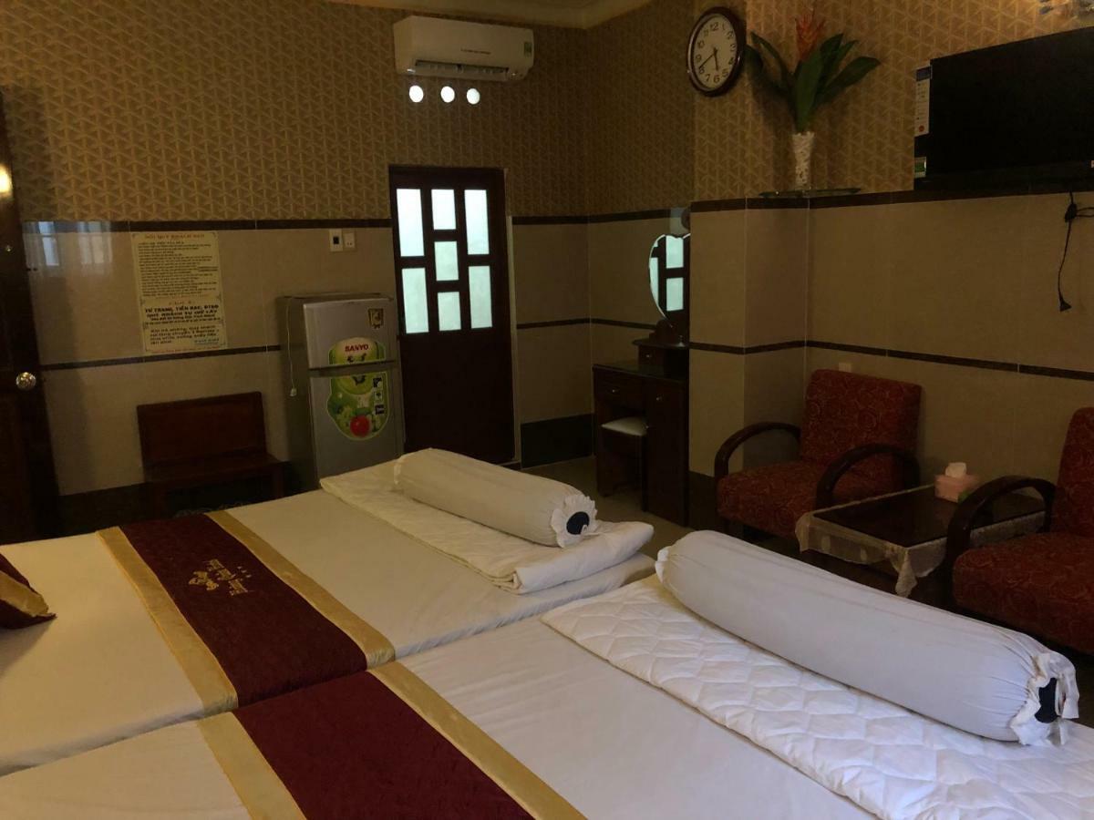 Hoang Quan Hotel Ho Chi Minh City Exterior photo